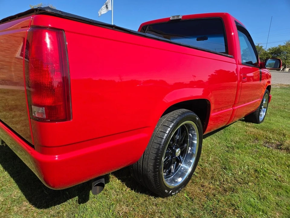 1989 GMC Sierra 1st Gen - Image 8 of 21