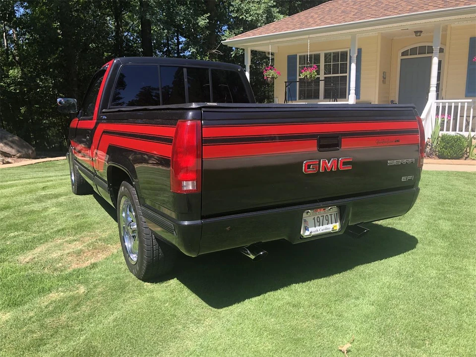 1989 GMC Sierra 1st Gen - Image 2 of 30