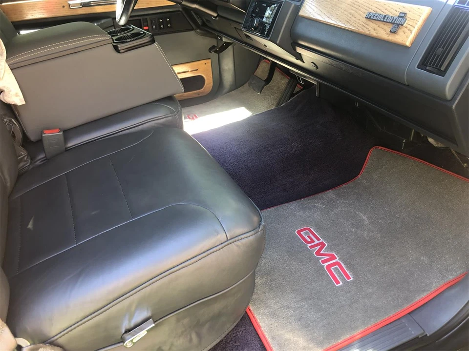 1989 GMC Sierra 1st Gen - Image 14 of 30