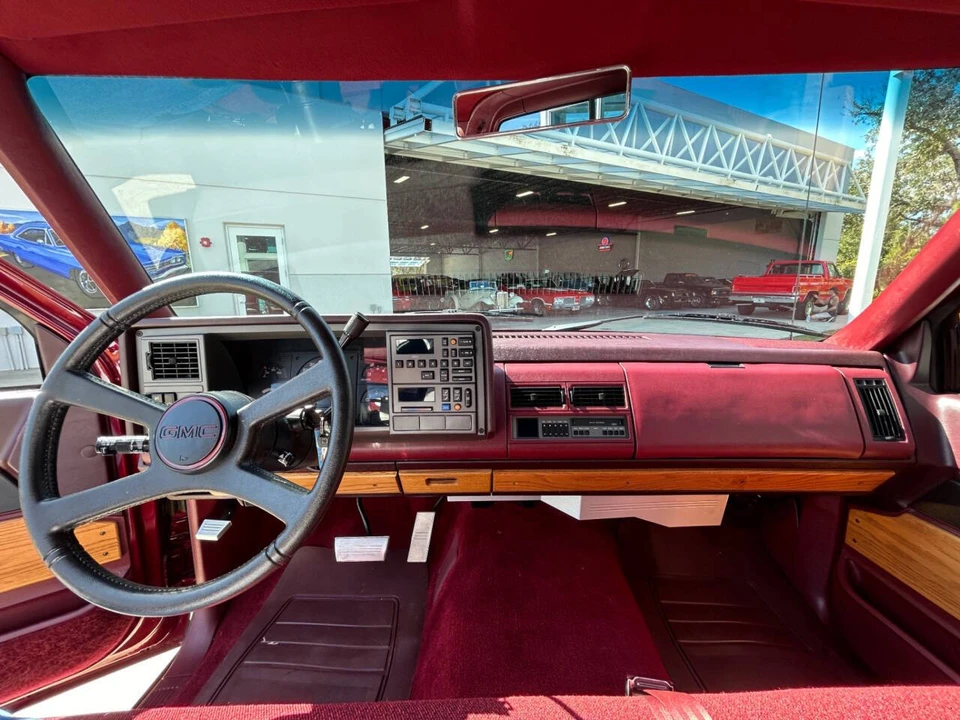 1989 GMC Sierra 1st Gen - Image 16 of 21