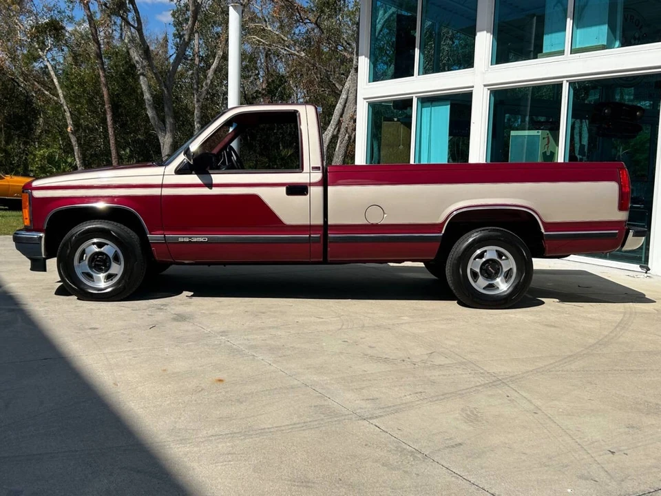 1989 GMC Sierra 1st Gen - Image 9 of 21