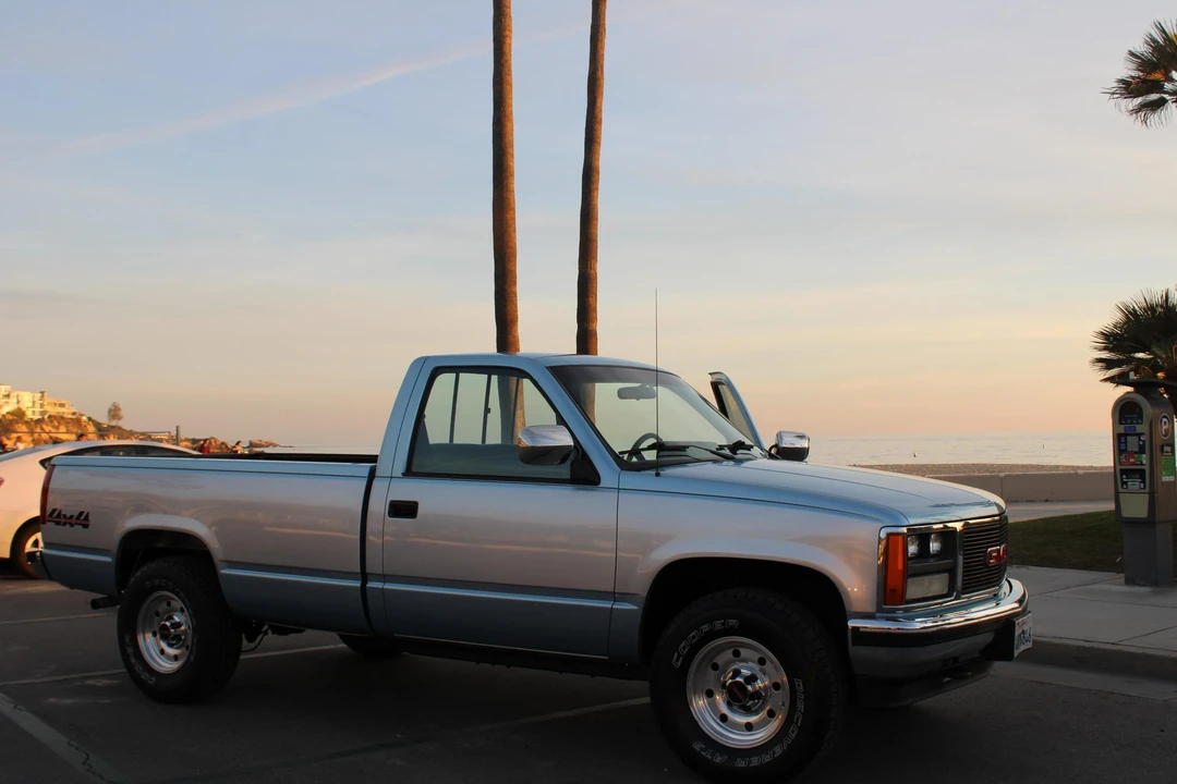 1989 GMC Sierra 1st Gen - Image 18 of 31