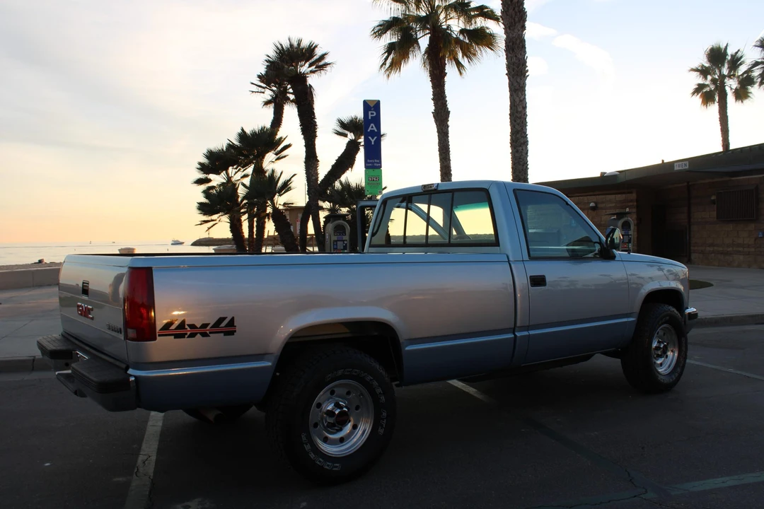 1989 GMC Sierra 1st Gen - Image 22 of 31