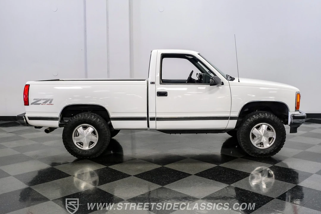 1989 GMC Sierra 1st Gen - Image 11 of 31