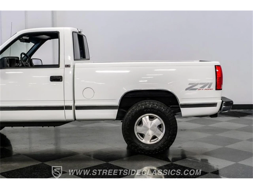 1989 GMC Sierra 1st Gen - Image 24 of 31