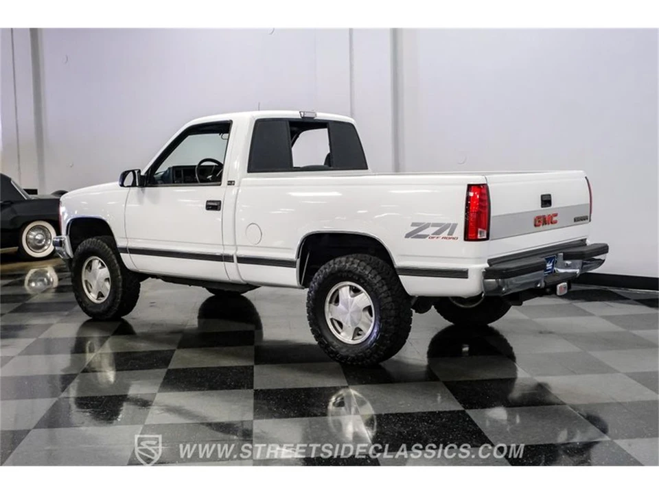1989 GMC Sierra 1st Gen - Image 8 of 31