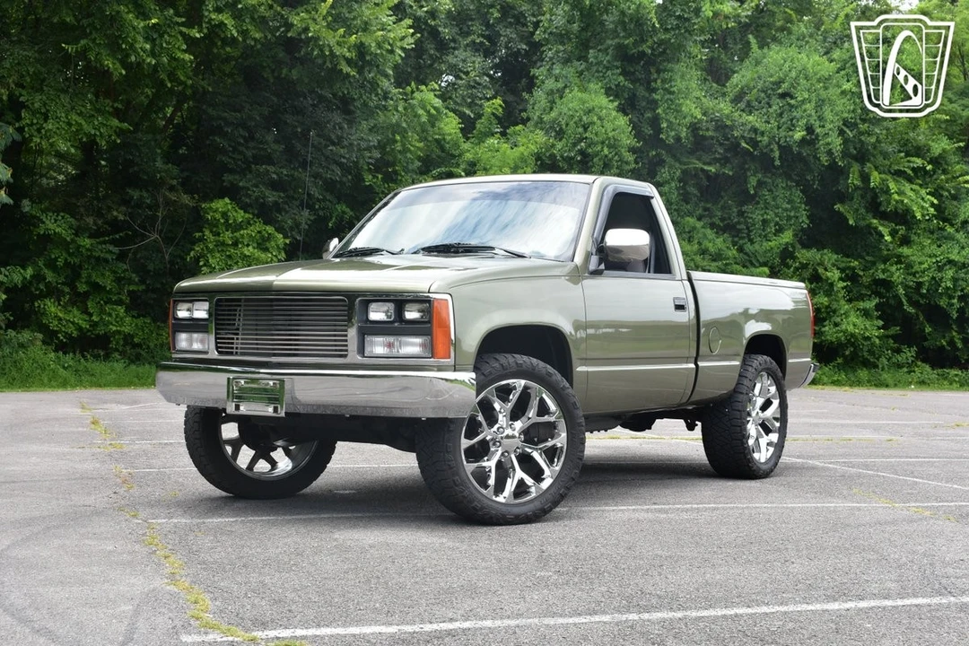 1989 GMC Sierra 1st Gen - Image 3 of 12