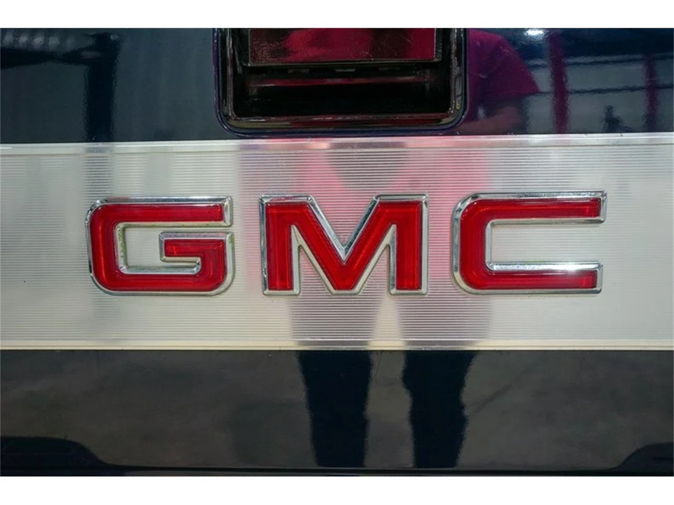 1989 GMC Sierra 1st Gen - Image 23 of 31