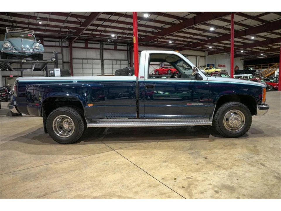 1989 GMC Sierra 1st Gen - Image 10 of 31