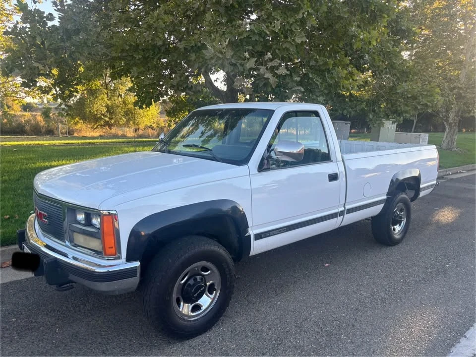 1989 GMC Sierra 1st Gen - Image 2 of 8