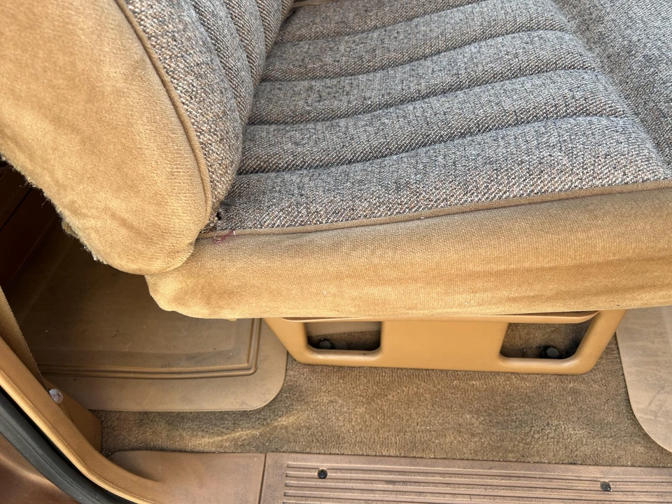 1989 GMC Sierra 1st Gen - Image 30 of 31
