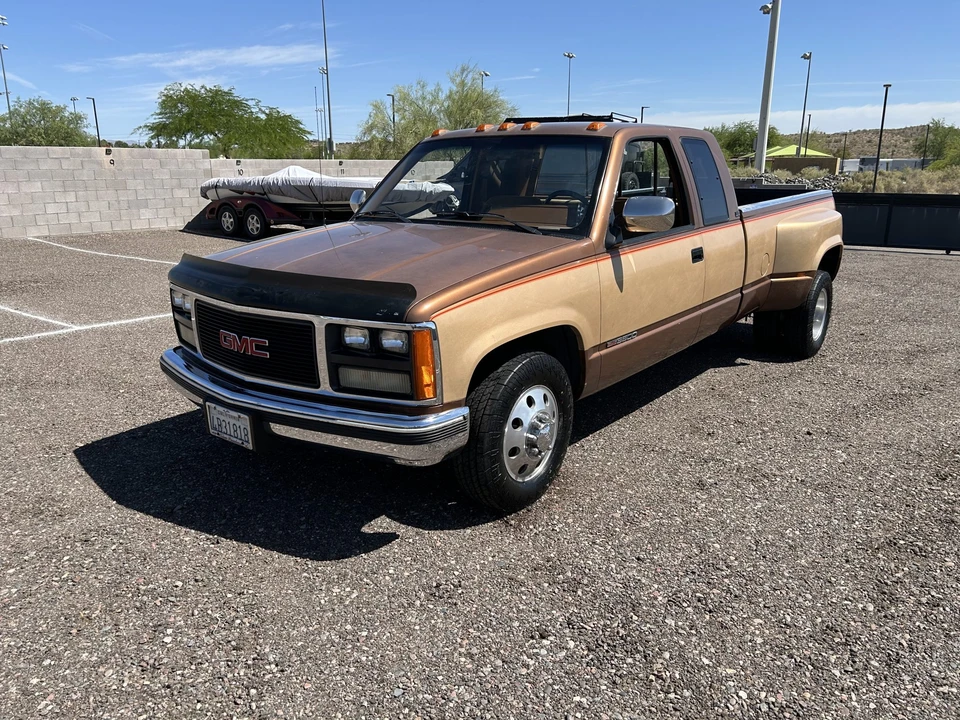 1989 GMC Sierra 1st Gen - Image 2 of 31