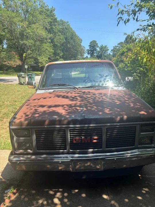 1989 GMC Sierra 1st Gen - Image 3 of 4