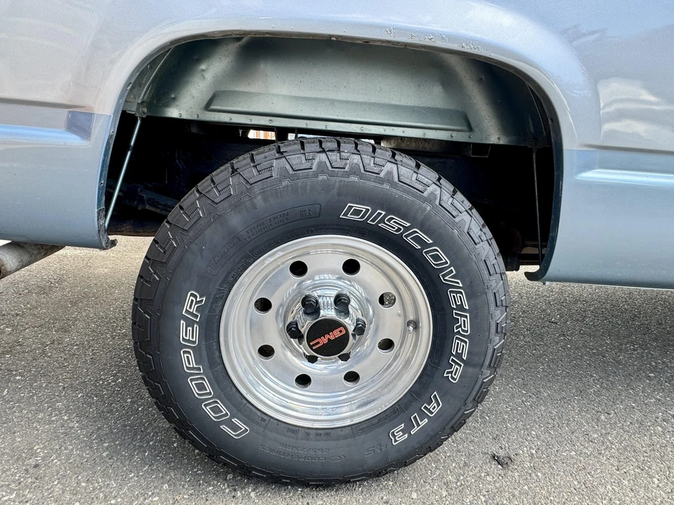 1989 GMC Sierra 1st Gen - Image 19 of 31