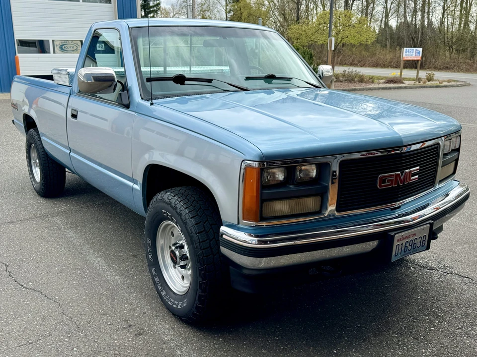 1989 GMC Sierra 1st Gen - Image 2 of 31