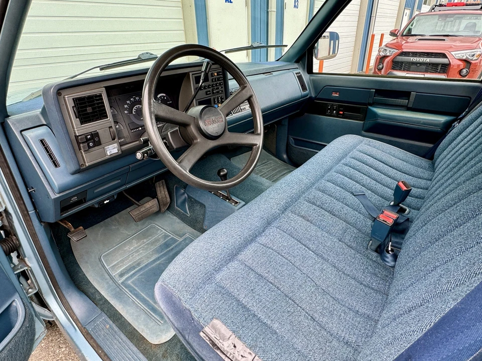 1989 GMC Sierra 1st Gen - Image 25 of 31
