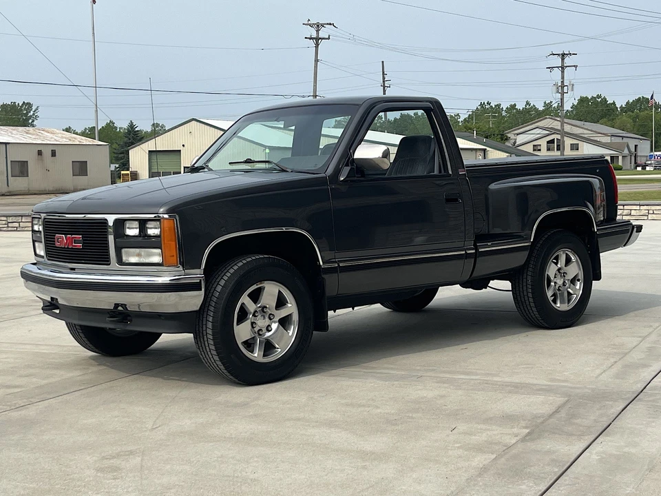 1989 GMC Sierra 1st Gen - Image 16 of 31
