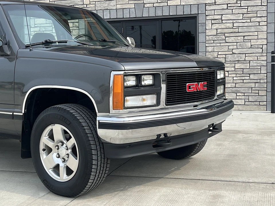 1989 GMC Sierra 1st Gen - Image 20 of 31