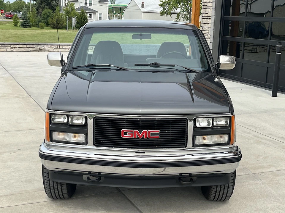 1989 GMC Sierra 1st Gen - Image 13 of 31