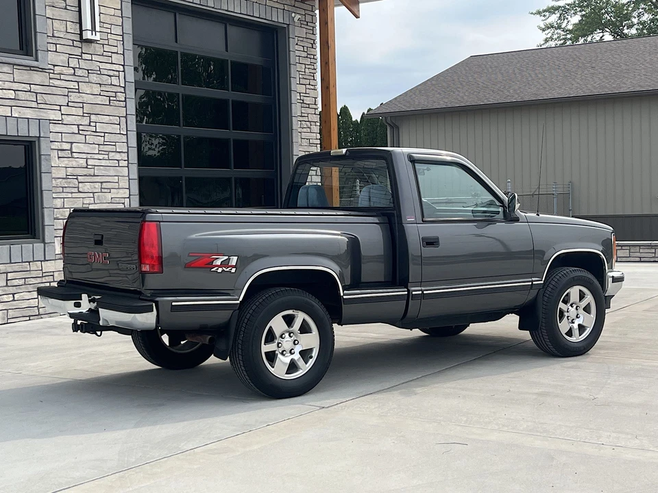 1989 GMC Sierra 1st Gen - Image 15 of 31