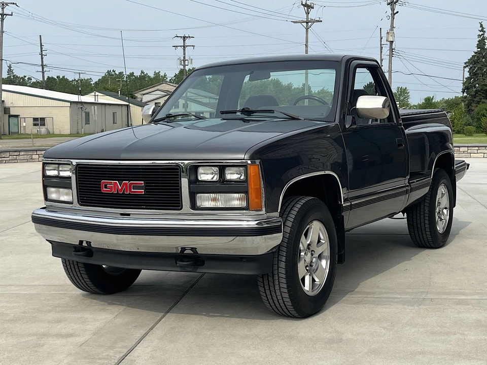 1989 GMC Sierra 1st Gen - Image 9 of 31