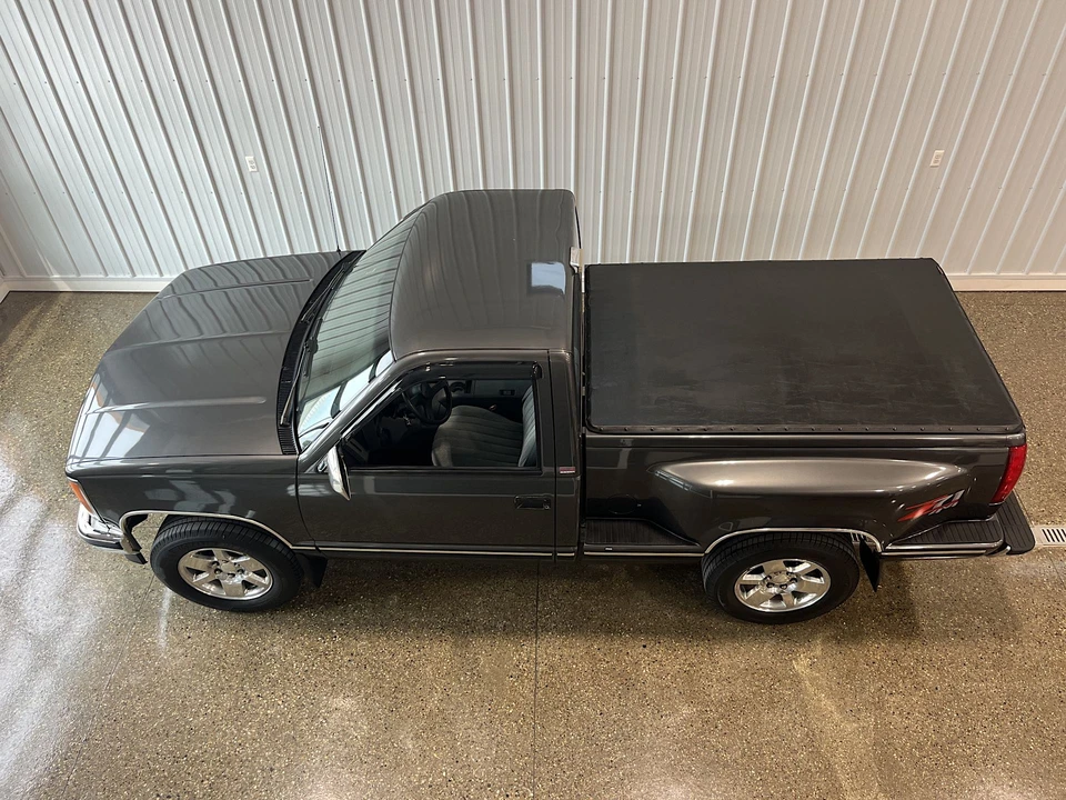 1989 GMC Sierra 1st Gen - Image 18 of 31