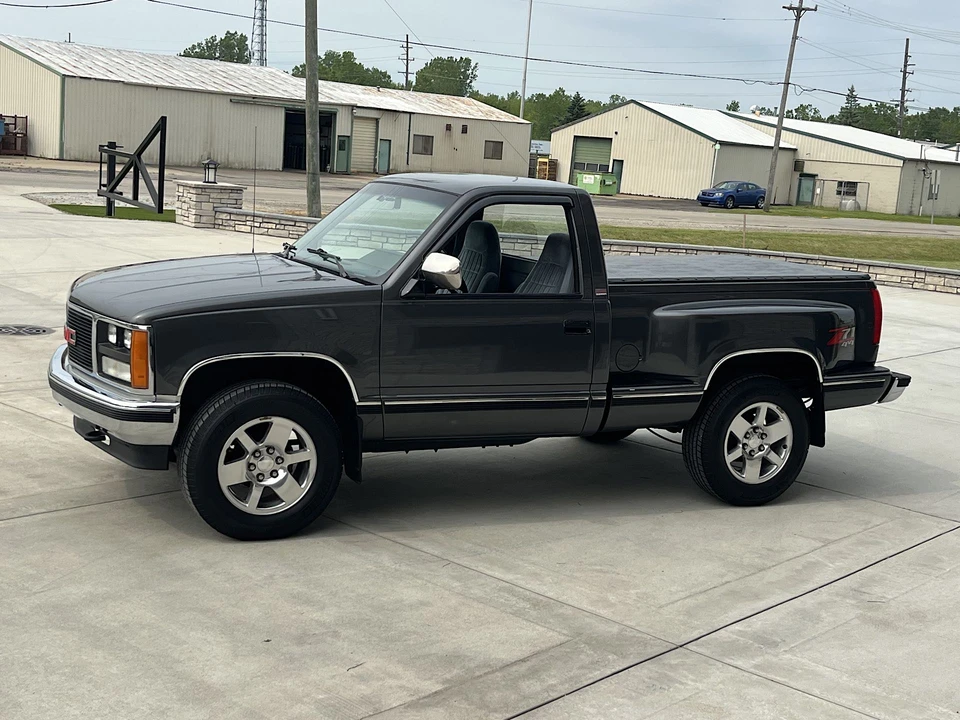1989 GMC Sierra 1st Gen - Image 14 of 31