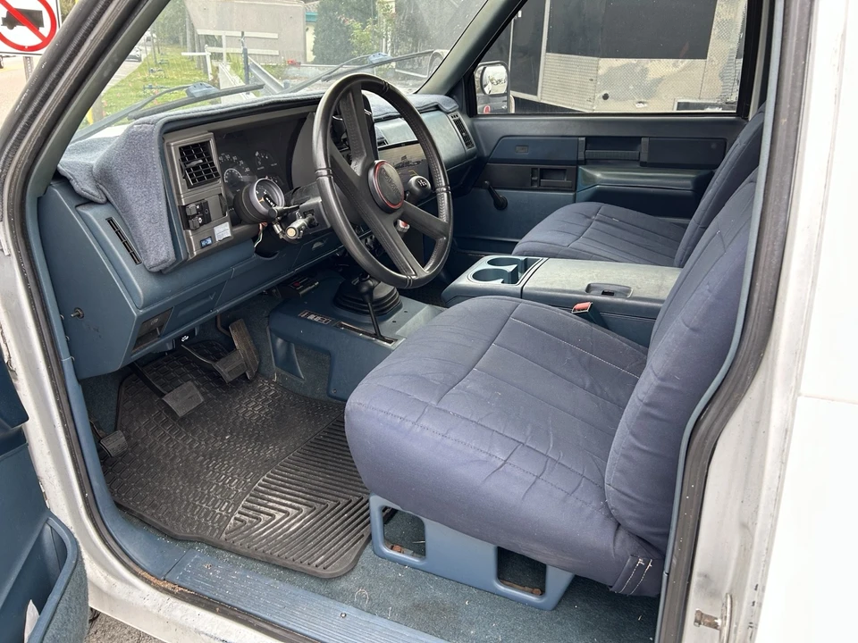 1989 GMC Sierra 1st Gen - Image 9 of 18