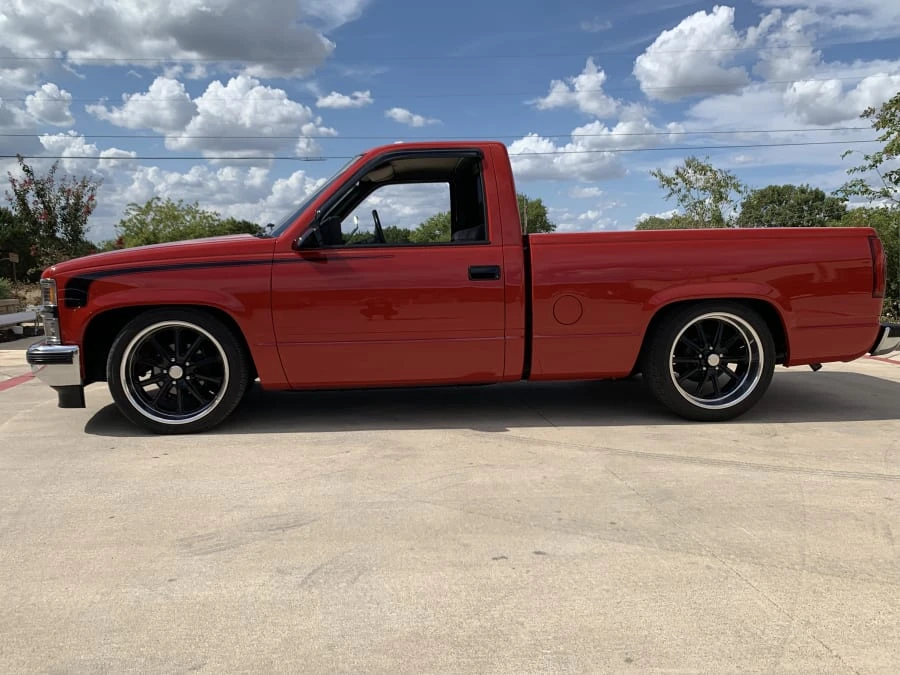 1989 GMC Sierra 1st Gen - Image 2 of 13