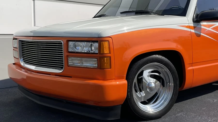 1989 GMC Sierra 1st Gen - Image 11 of 23