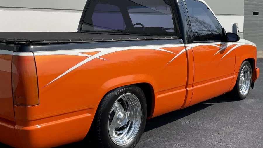 1989 GMC Sierra 1st Gen - Image 13 of 23