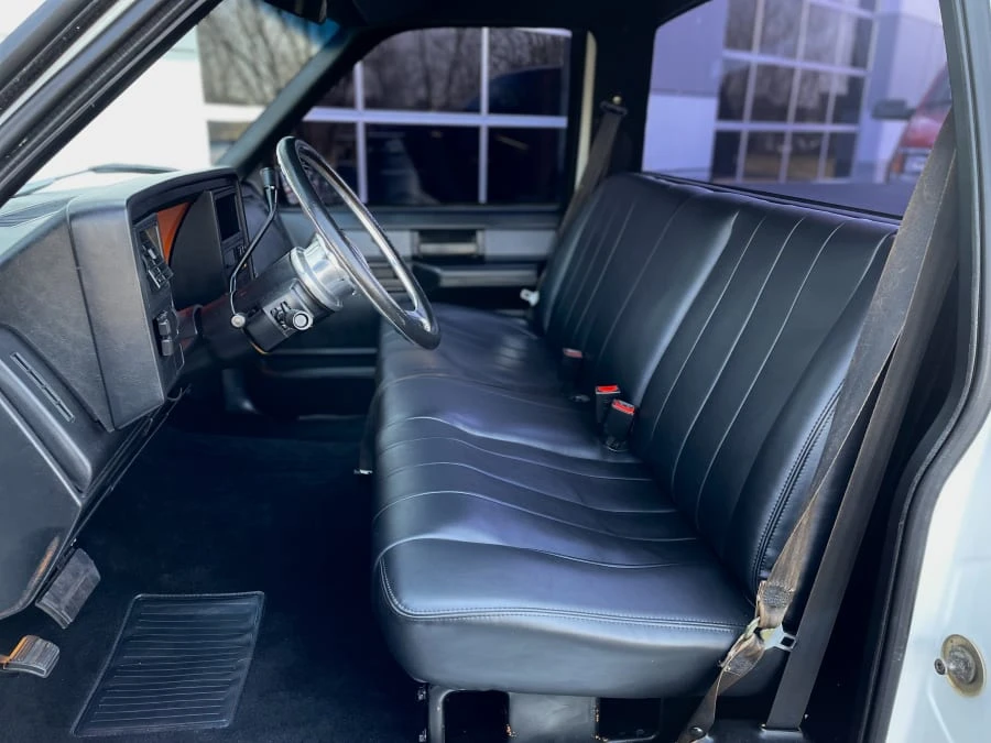 1989 GMC Sierra 1st Gen - Image 6 of 23