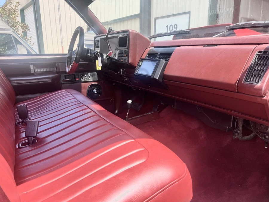 1989 GMC Sierra 1st Gen - Image 12 of 16