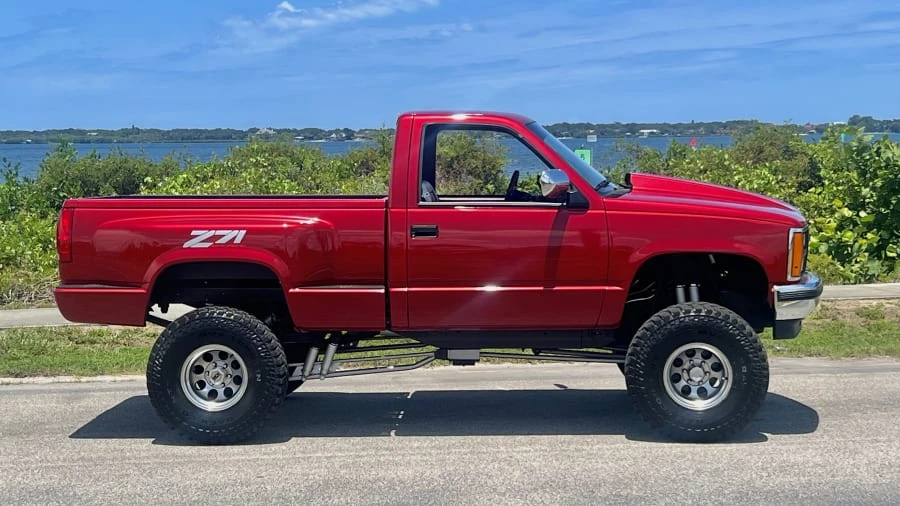 1989 GMC Sierra 1st Gen - Image 5 of 16