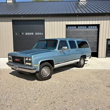 1989 GMC Suburban 2500 SLE