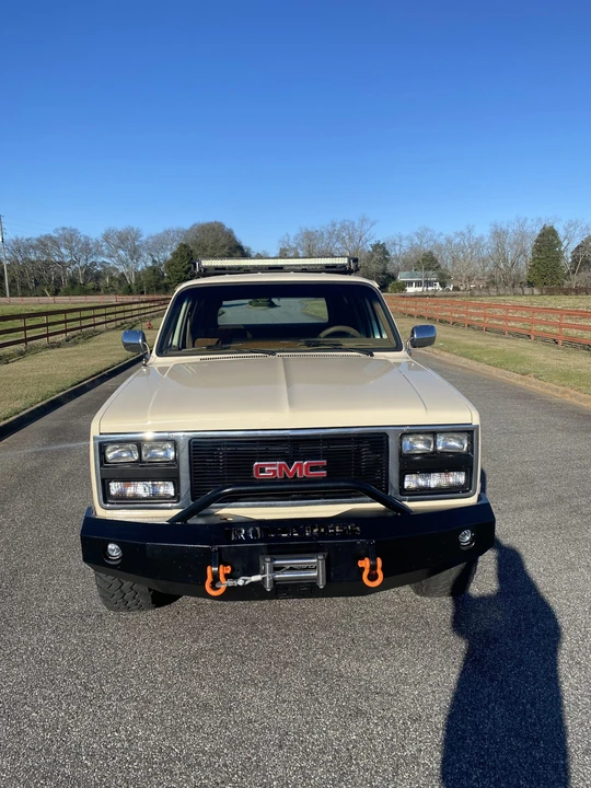 1989 GMC Suburban 7th Gen - Image 6 of 31