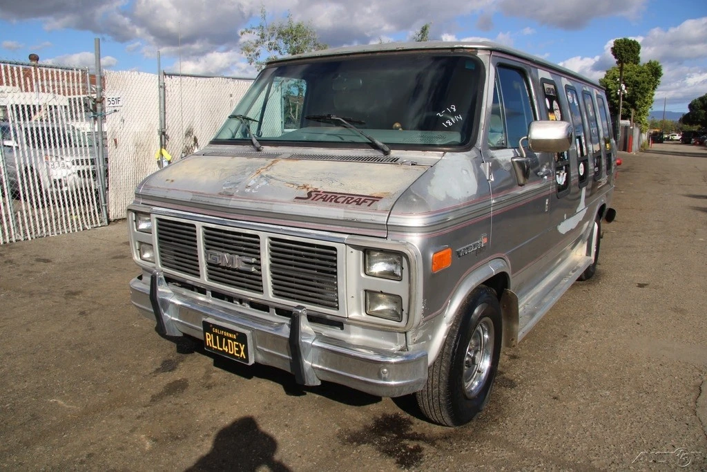 1989 GMC G-series Van - Image 2 of 21