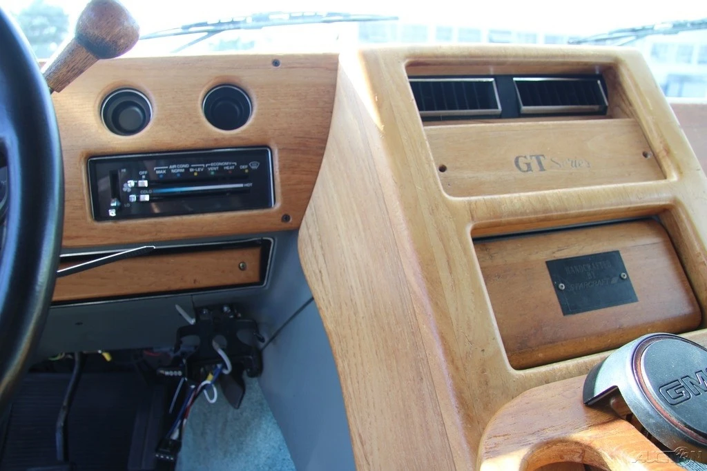 1989 GMC G-series Van - Image 18 of 21