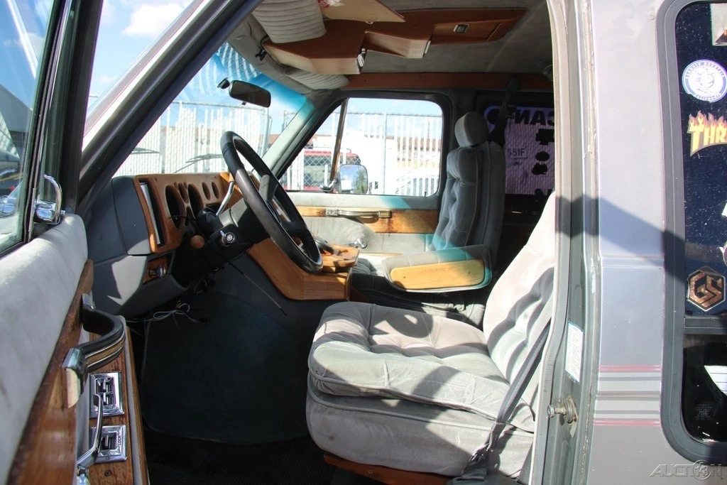 1989 GMC G-series Van - Image 14 of 21
