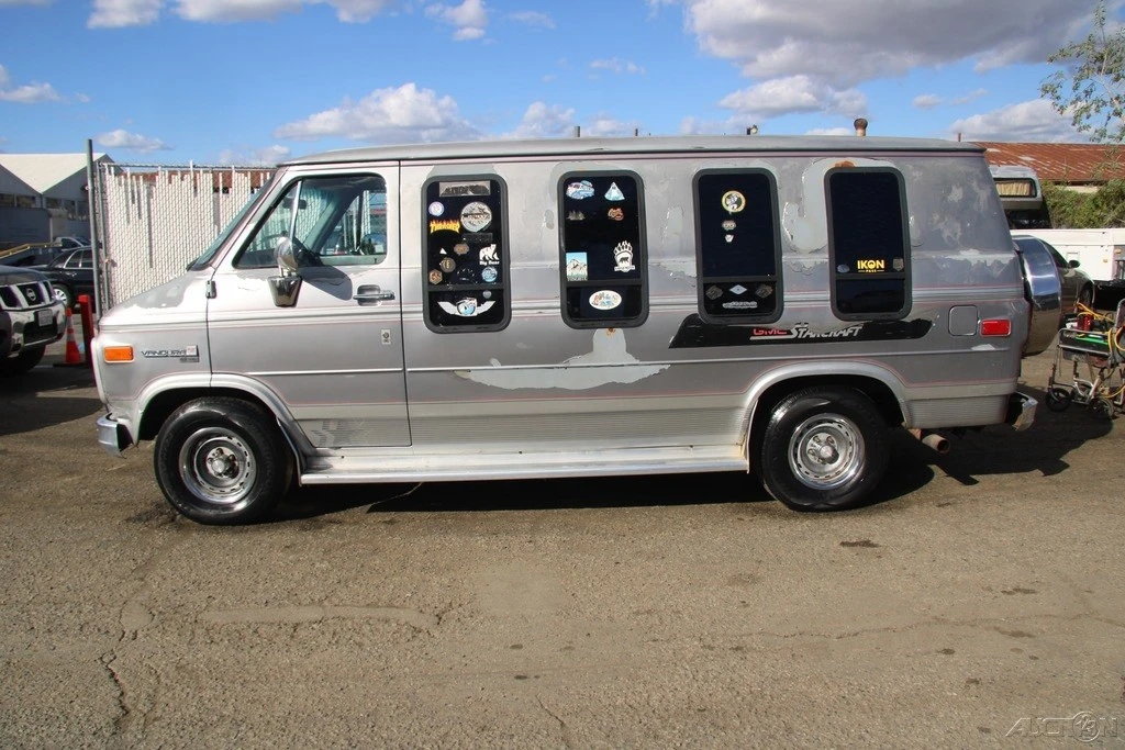1989 GMC G-series Van - Image 4 of 21
