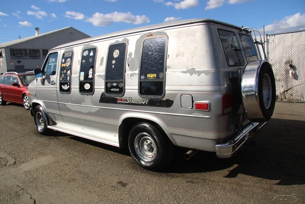 1989 GMC G-series Van - Image 5 of 21