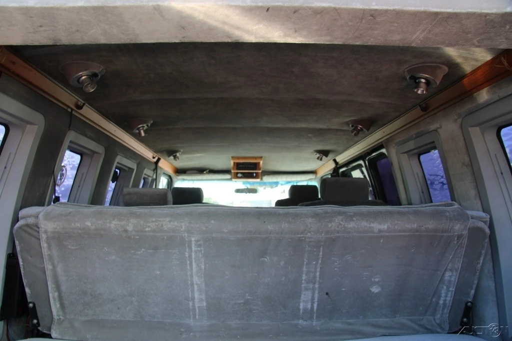 1989 GMC G-series Van - Image 20 of 21