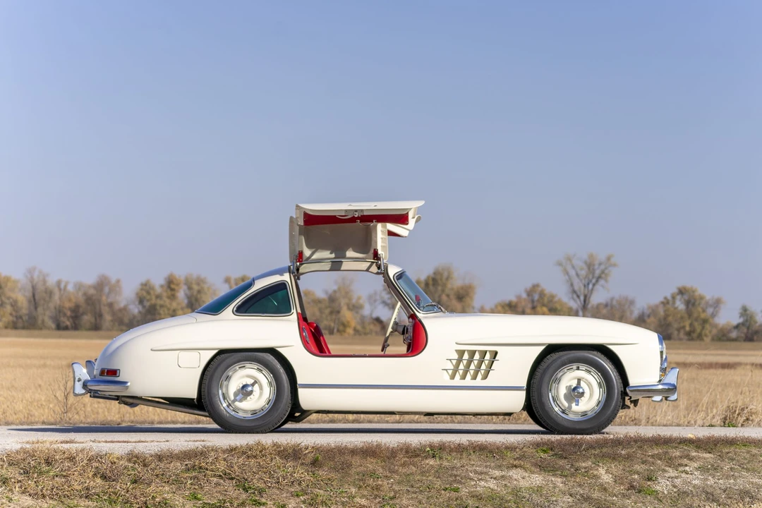 1989 Mercedes-Benz SL-Class - Image 25 of 31