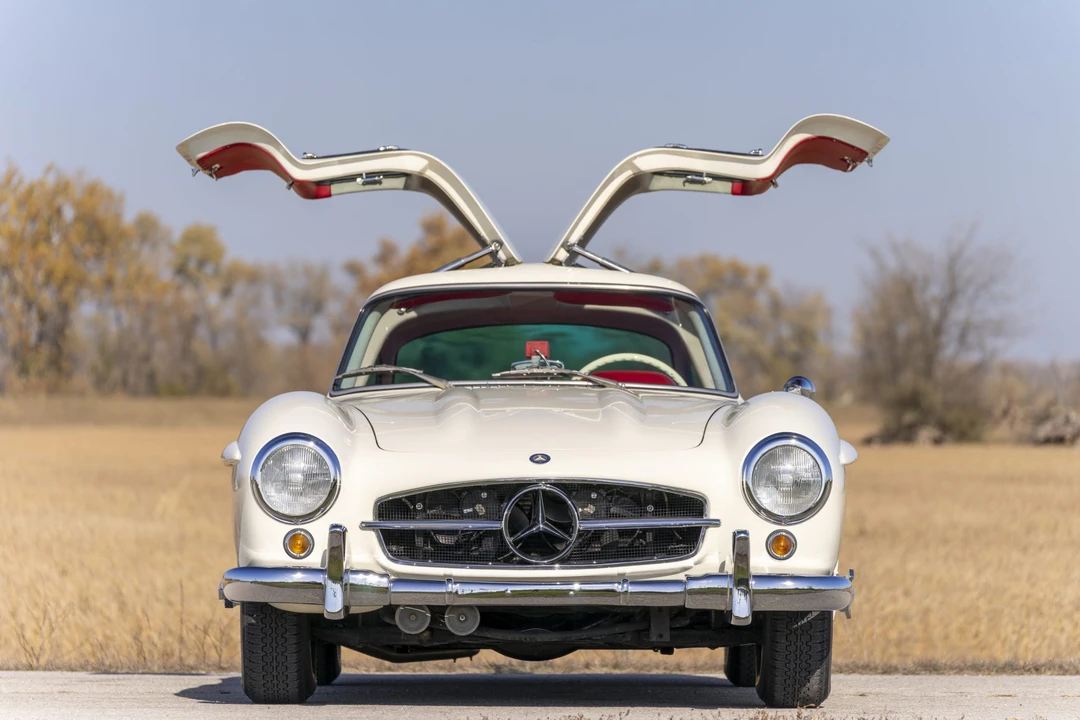 1989 Mercedes-Benz SL-Class - Image 16 of 31