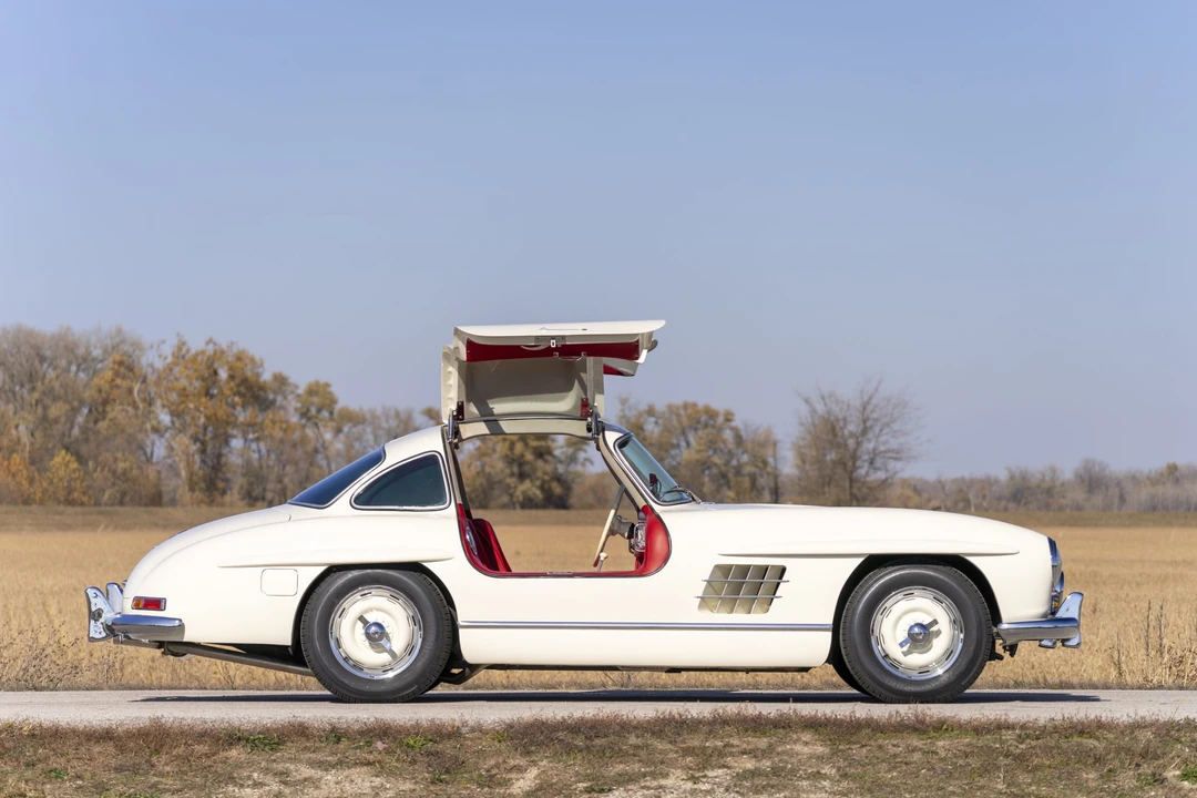 1989 Mercedes-Benz SL-Class - Image 24 of 31