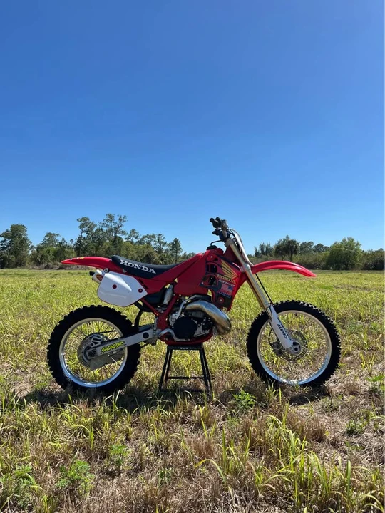 1989 Honda CR - Image 2 of 10