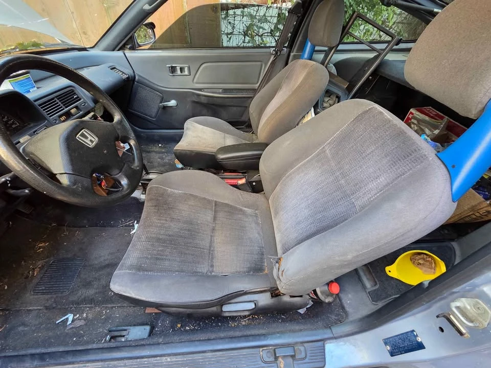 1989 Honda CR-X 2nd Gen - Image 2 of 3