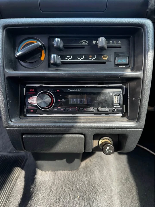 1989 Honda Civic 4th Gen - Image 10 of 13