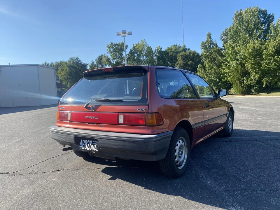 1989 Honda Civic 4th Gen - Image 15 of 31