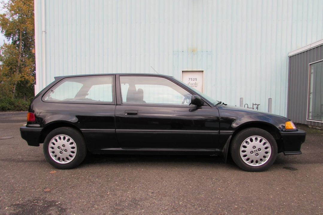 1989 Honda Civic Si 4th Gen - Image 13 of 31